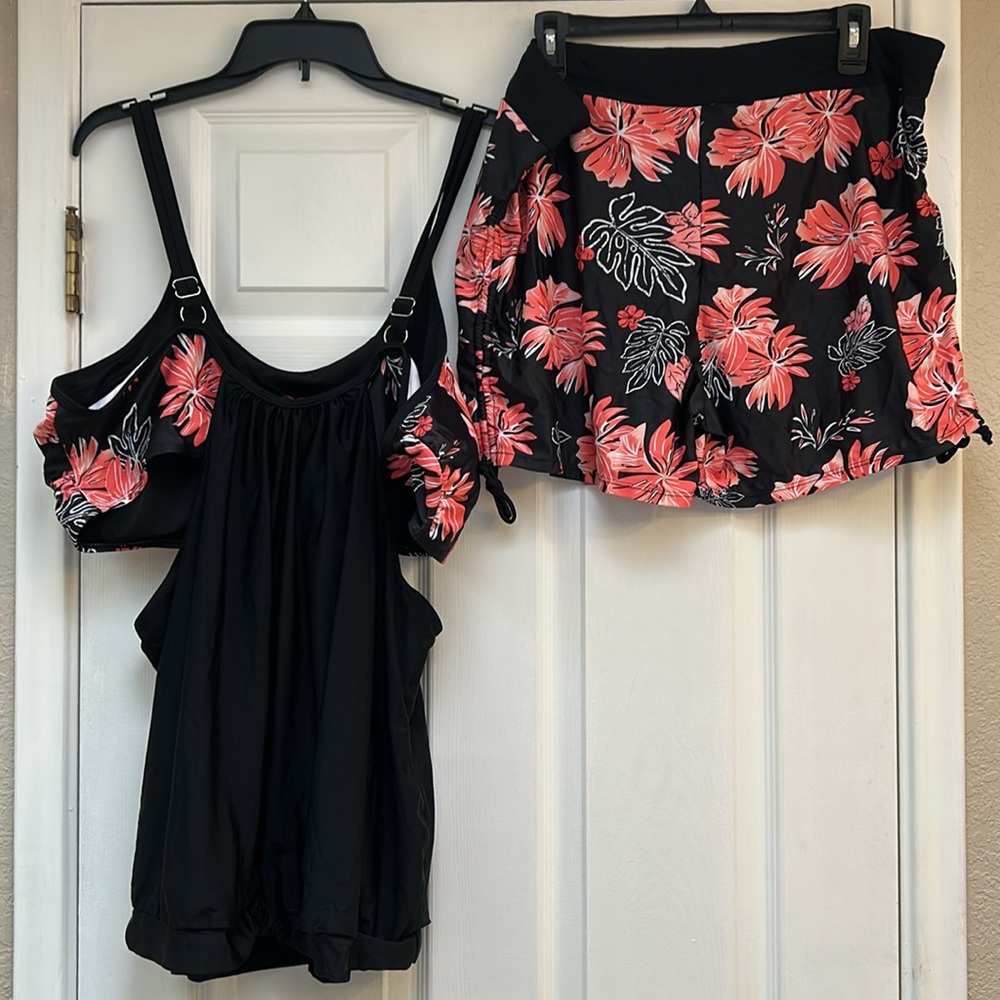 Hanna Nikole Womens Plus Size Tankini Top with Shorts Swimsuit-Size 24W NWT - Picture 4 of 15